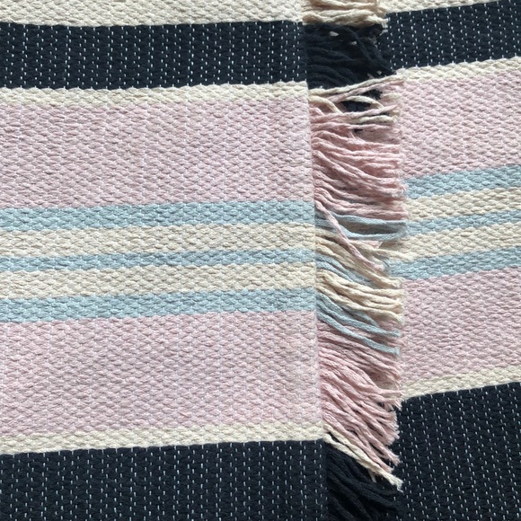 BCBG Mallika Skirt in Almond Blossom Combo - Picture 3 of 8